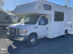 2017 Thor Motor Coach Majestic 23A, $ 19,000
