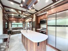 2019 Heartland Big Country 3965DSS, $ 44,000