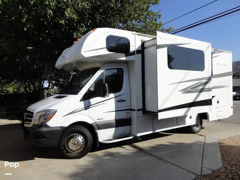 2017 Jayco Melbourne 24M, $ 69,500