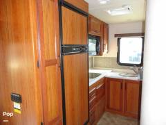 2017 Jayco Melbourne 24M, $ 69,500
