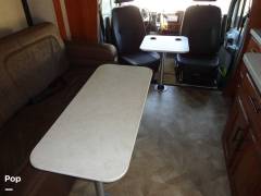 2017 Jayco Melbourne 24M, $ 69,500