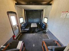 2015 CrossRoads Elevation Sonoma TF-42SN, $ 64,000