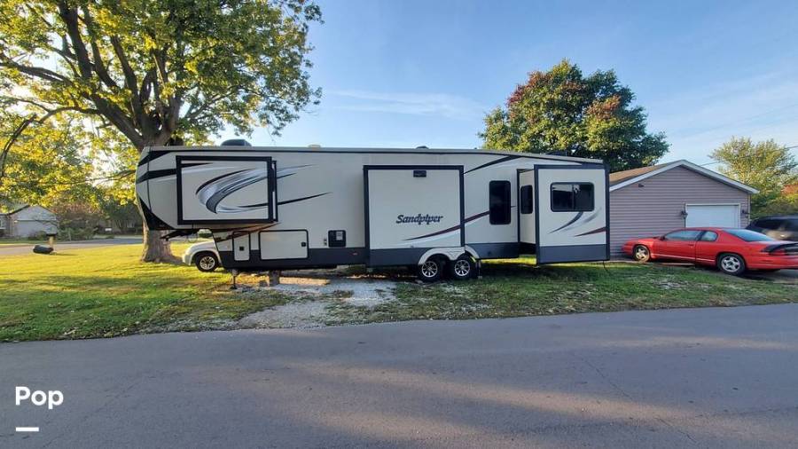 2018 Forest River Sandpiper 389RD, $ 49,900