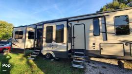 2018 Forest River Sandpiper 389RD, $ 49,900