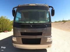 2010 Thor Motor Coach Serrano 31X, $ 50,000