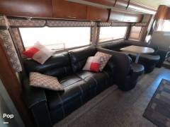 2010 Thor Motor Coach Serrano 31X, $ 50,000