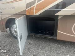 2017 Thor Motor Coach Challenger 37KT, $ 84,000