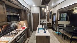 2021 Prime Time Sanibel 3102RSWB, $ 41,700