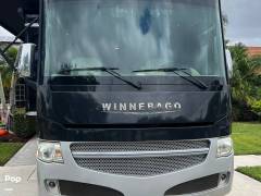 2015 Winnebago Adventurer 35P, $ 70,000