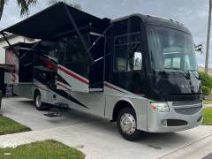 2015 Winnebago Adventurer 35P, $ 70,000