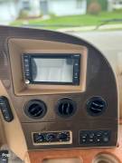 2015 Winnebago Adventurer 35P, $ 70,000