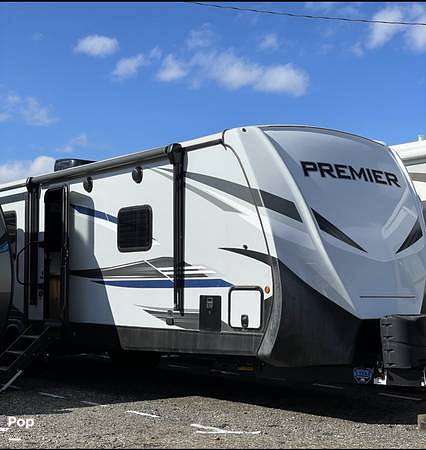2021 Keystone Bullet Premier 34RIPR, $ 36,300