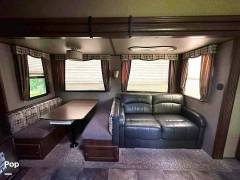 2017 Keystone Sprinter 326FWBHS, $ 32,000