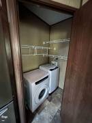 2017 Keystone Sprinter 326FWBHS, $ 32,000