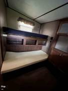 2017 Keystone Sprinter 326FWBHS, $ 32,000