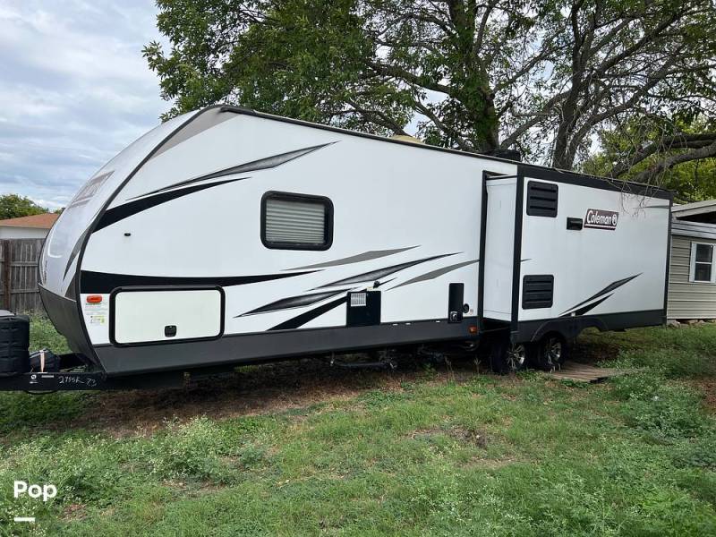 2020 Dutchmen Coleman 2955RL Light Series, $ 20,500