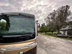 2005 Fleetwood Revolution 40C, $ 69,500