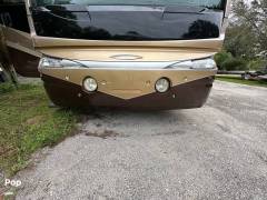 2005 Fleetwood Revolution 40C, $ 69,500
