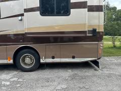 2005 Fleetwood Revolution 40C, $ 69,500