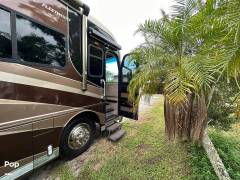 2005 Fleetwood Revolution 40C, $ 69,500