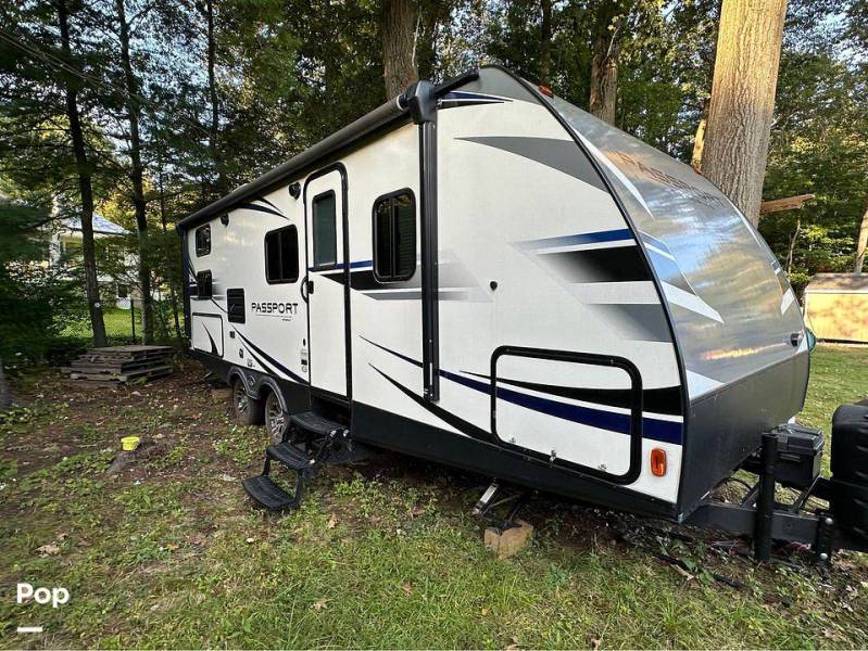 2020 Keystone Passport SL 240BH, $ 23,750