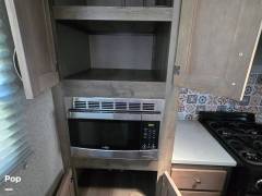 2019 Keystone Sprinter 3551FWMLS, $ 25,999