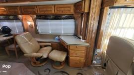 2007 Holiday Rambler Navigator 43FST, $ 99,000