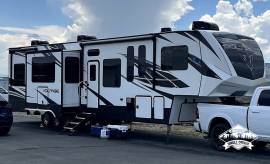 2019 Dutchmen Voltage 4205 Bunk Room, $ 68,750