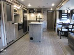 2021 Cherokee Alpha Wolf 26RL-L, $ 28,500