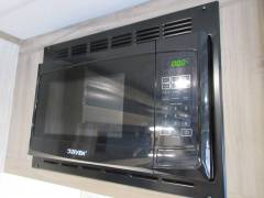 2021 Cherokee Alpha Wolf 26RL-L, $ 28,500