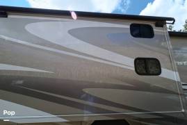 2014 Winnebago Vista 35B, $ 69,000