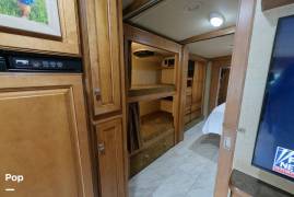 2014 Winnebago Vista 35B, $ 69,000