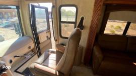 2011 Monaco Cayman 40PBQ, $ 129,000
