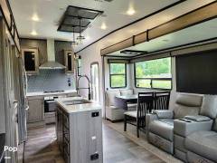 2021 CrossRoads Cameo 3891MK, $ 49,000