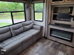 2021 CrossRoads Cameo 3891MK, $ 49,000