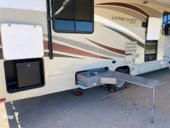 2017 Coachmen Leprechaun 319MB, $ 49,999