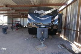 2015 Keystone Outback Super-Lite 326RL, $ 27,000