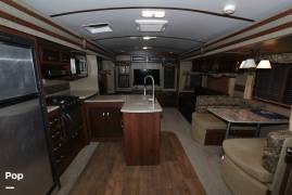 2015 Keystone Outback Super-Lite 326RL, $ 27,000