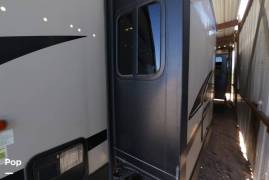 2015 Keystone Outback Super-Lite 326RL, $ 27,000