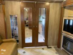 2015 Coachmen Encounter 37TZ, $ 55,000