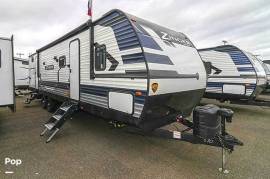 2022 CrossRoads Zinger 328SB, $ 41,800