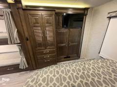 2022 Entegra Coach Accolade 37L, $ 252,800