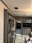 2020 Keystone Carbon 403, $ 69,500