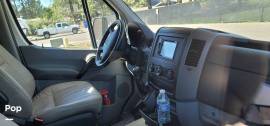 2017 Thor Motor Coach Four Winds 24HL, $ 112,000