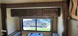2017 Thor Motor Coach Four Winds 24HL, $ 112,000