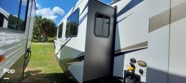 2021 Palomino SolAire 260FKBS, $ 35,300