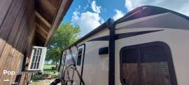 2021 Palomino SolAire 260FKBS, $ 35,300