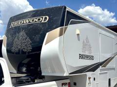 2023 CrossRoads Redwood 4001LK, $ 140,000