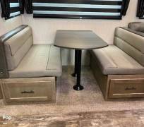 2020 Cherokee Arctic Wolf 315PACK12, $ 41,800