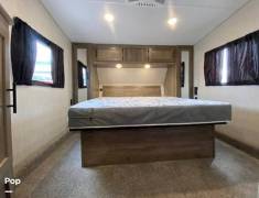 2020 Cherokee Arctic Wolf 315PACK12, $ 41,800